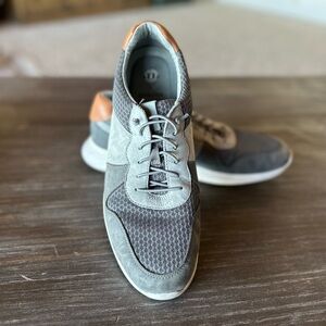 Johnston & Murphy Men’s grey shoes